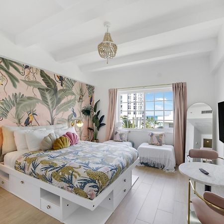 Ocean Spray Hotel Miami Beach Esterno foto