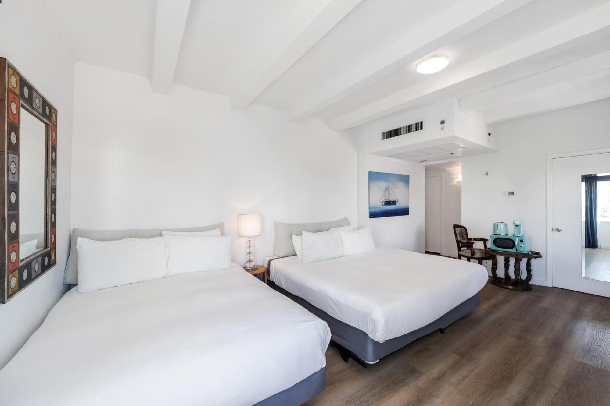 Ocean Spray Hotel Miami Beach Esterno foto